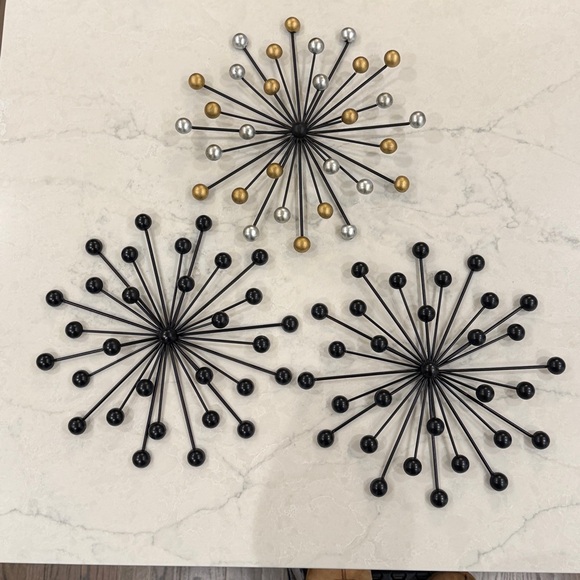 Black Starburst Wall Decor - Picture 3 of 3